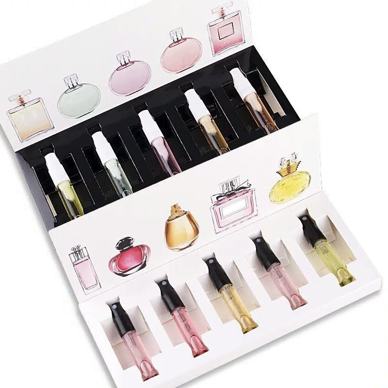 Rectangular Luxury Rigid Magnetic Gift Box para embalagens de perfumes Skincare Set óleo essencial