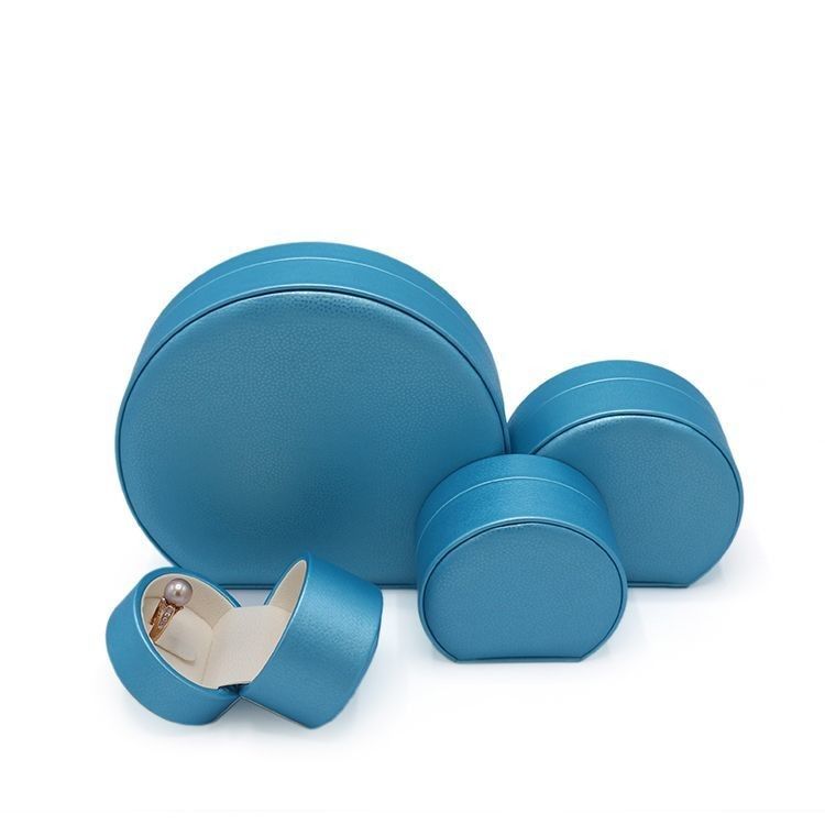 Caixa personalizada de joias de couro PU de luxo com logotipo feita em massa Tempo de entrega 15-20 dias amostras gratuitas e envio rápido
