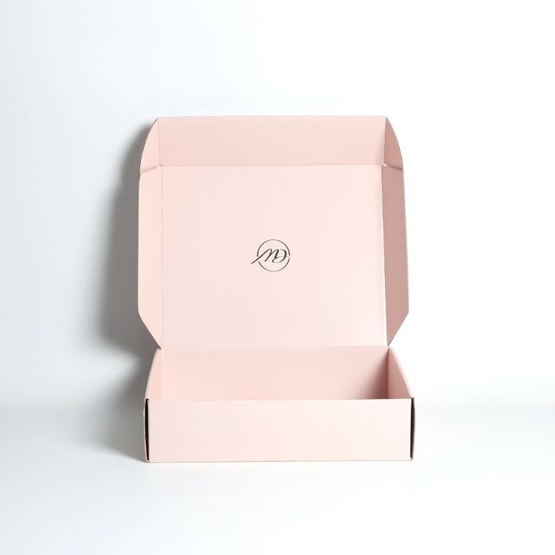 Roupas cor-de-rosa personalizadas Jóias Cosméticos Maquiagem Alimentos Eletrônicos Plexáveis Cartão corrugado Caixa de correio