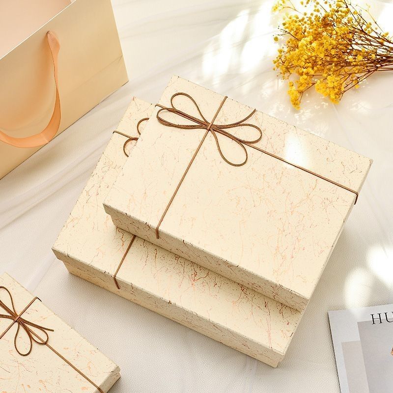 Caixa de embalagem de presente rígida de Natal de cor sólida Caixa de embalagem de papel de papelão personalizada