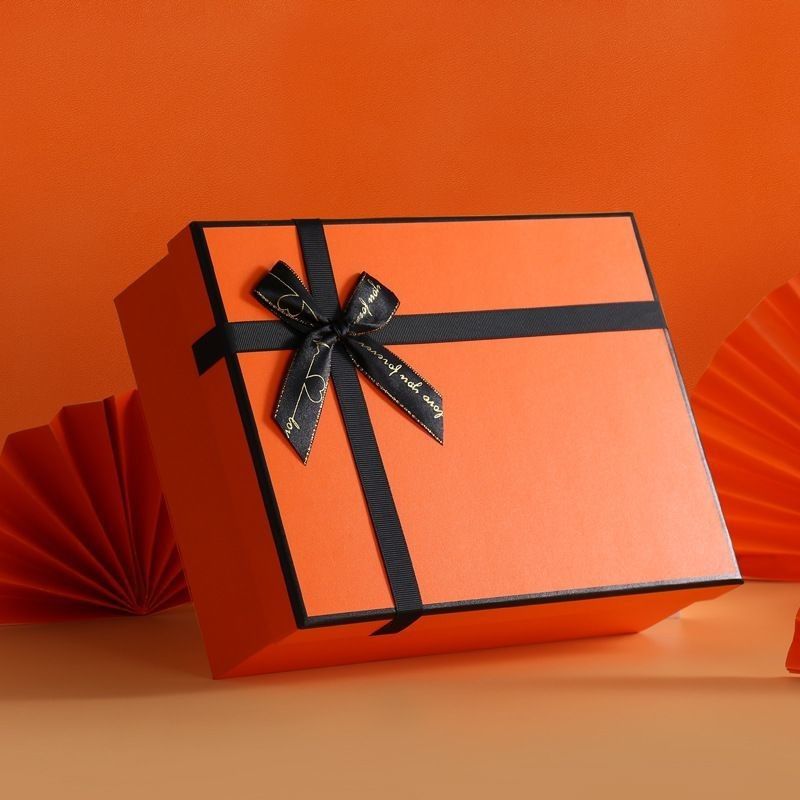 Cartão de embalagem impresso sob medida para chapéus Brinquedos Luvas de boxe Produtos domésticos Cosméticos T-Shirt Flores de perfume