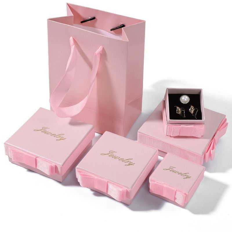 Caixa-presente de jóias cor-de-rosa Eco-friendly Hot Stamping Luxury Paper Packaging Box